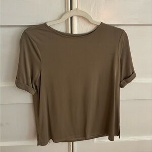 Oak and fort XS can fit up to size medium comfortably